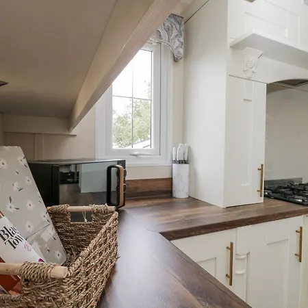 The * Wilton (North Yorkshire)