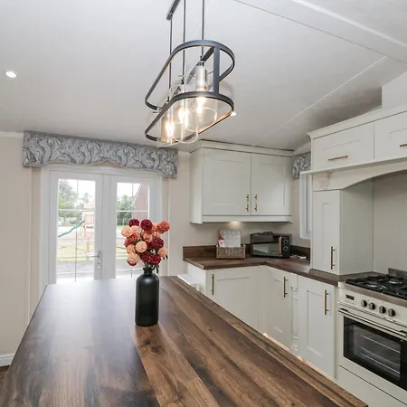 The * Wilton (North Yorkshire)